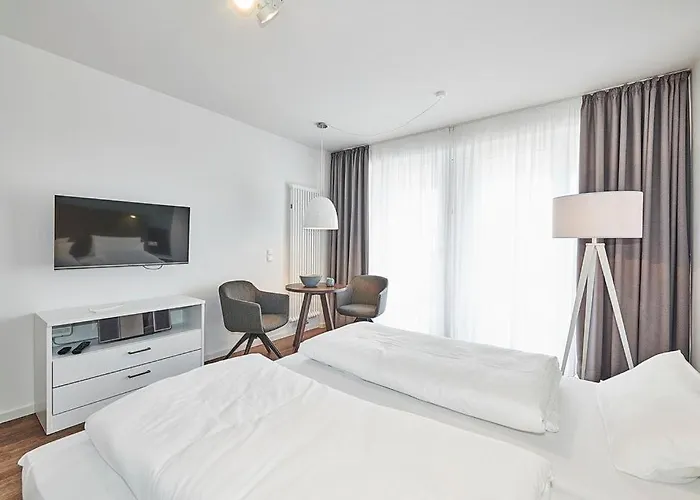 Deichhaeuser Anna Kueste Deichhaeuser Anna Kueste 3-12 公寓 *